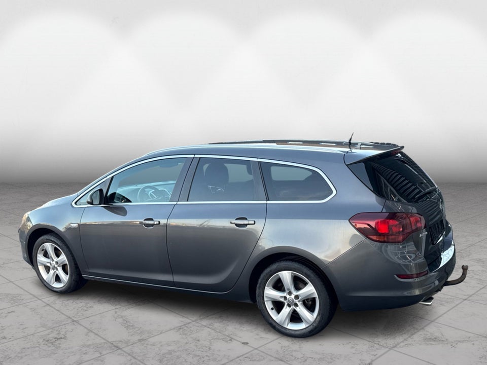 Opel Astra 1,4 T 140 Sport 5d