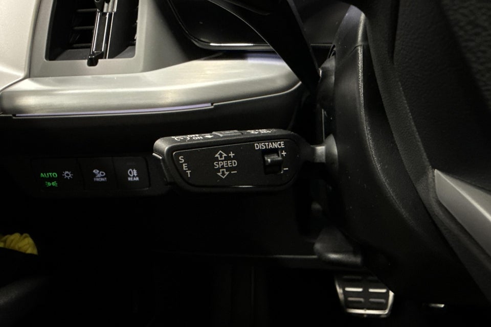 Audi Q4 e-tron performance 5d