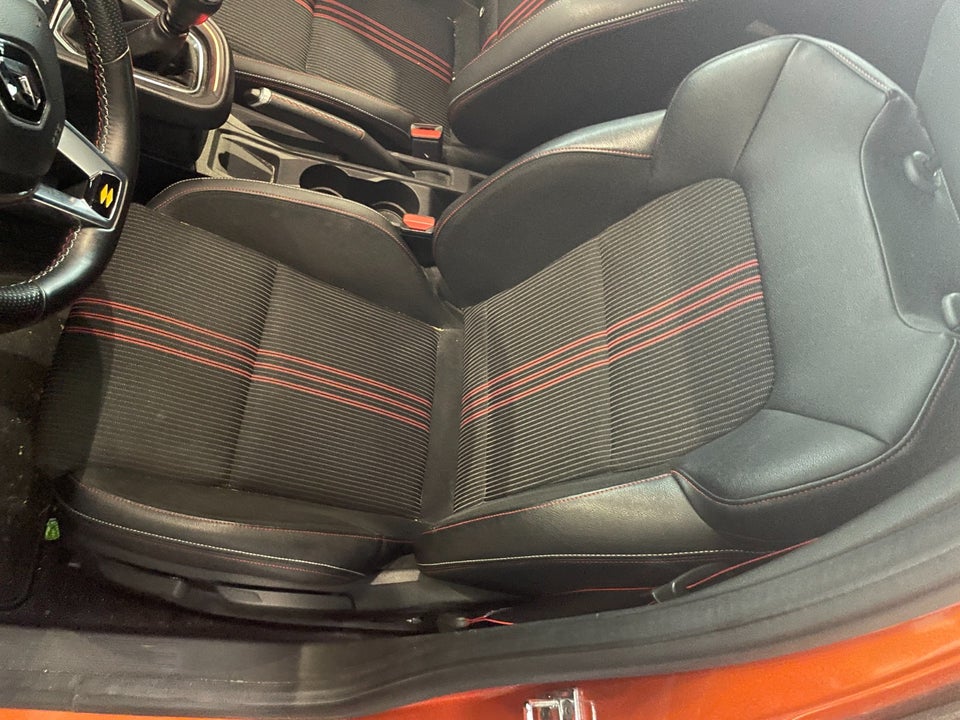 Renault Clio V 1,0 TCe 100 R.S. Line 5d