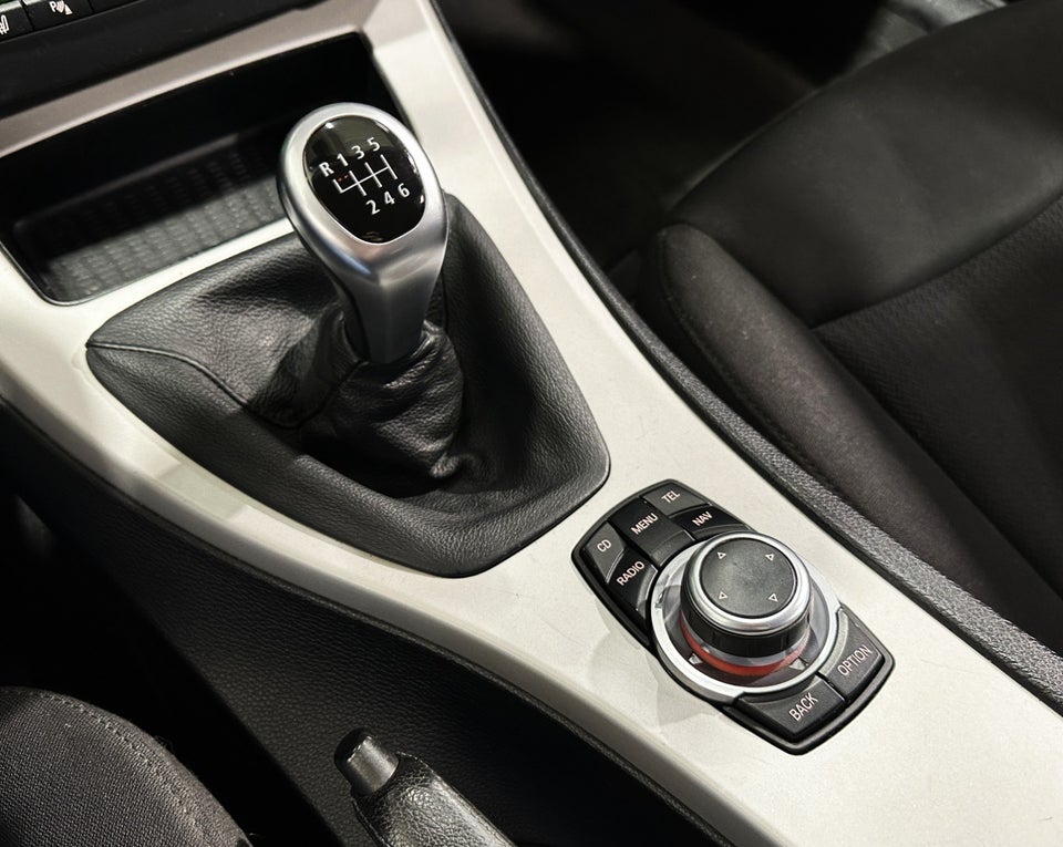 BMW 318d 2,0 Touring 5d