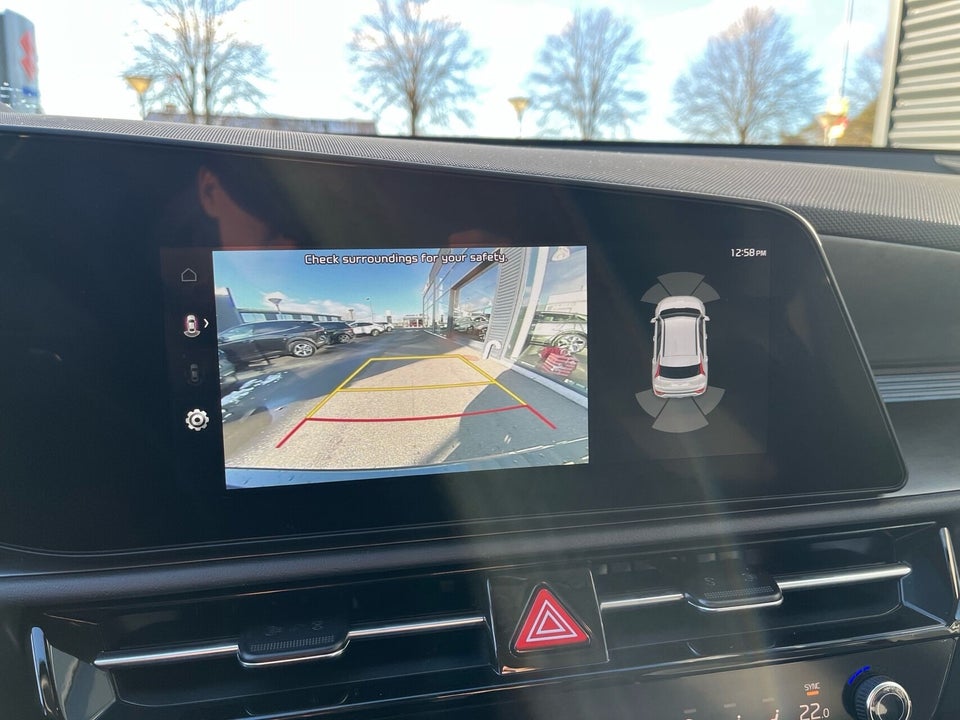 Kia Niro 64 EV Prestige 5d