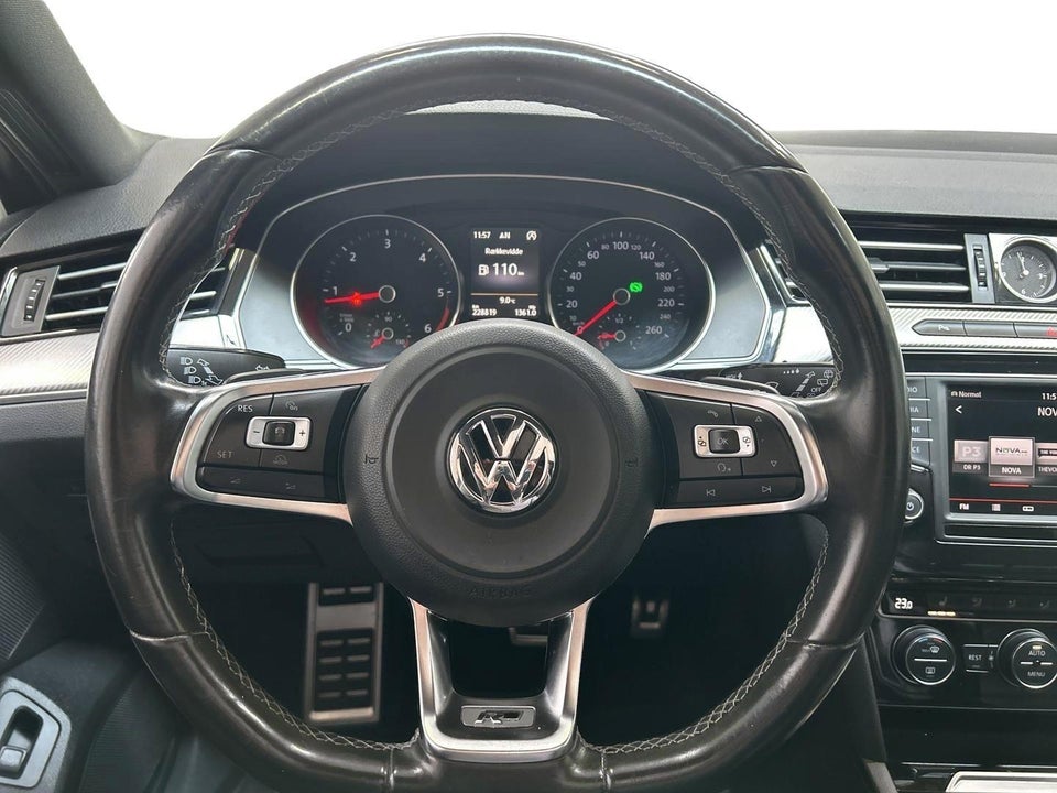VW Passat 2,0 TDi 190 R-line Variant DSG 5d