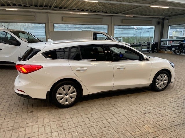 Ford Focus 1,5 EcoBlue Titanium Business stc. Van 5d
