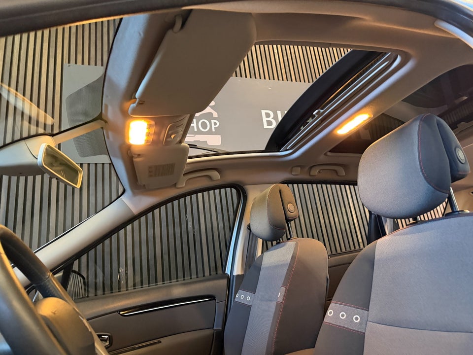 Renault Grand Scenic III 1,6 dCi 130 Dynamique 7prs 5d