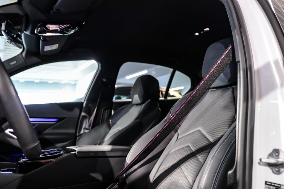 BMW i5 eDrive40 M-Sport Pro 4d