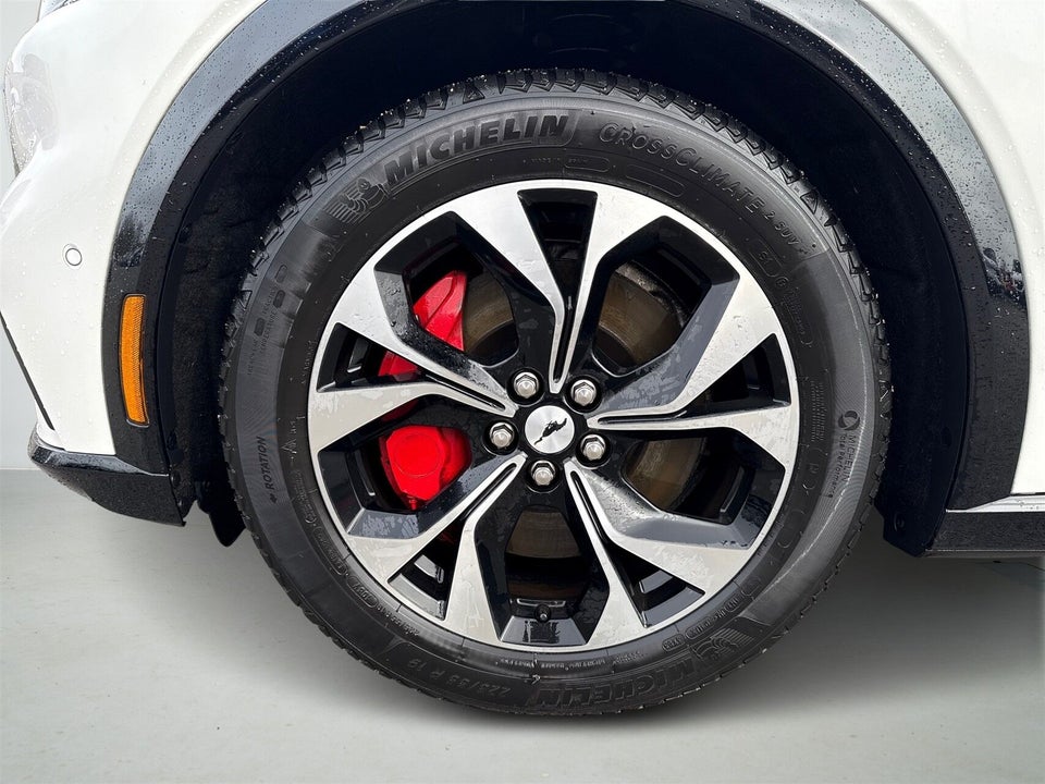 Ford Mustang Mach-E 70 Premium Standard Range AWD 5d