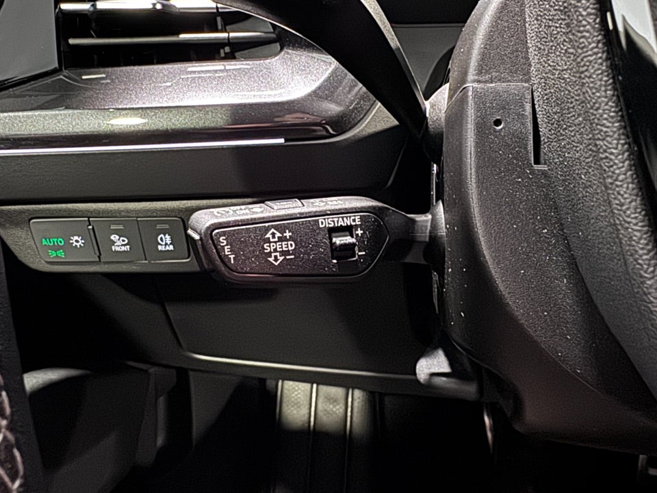 Audi Q4 e-tron 40 S-line Sportback 5d