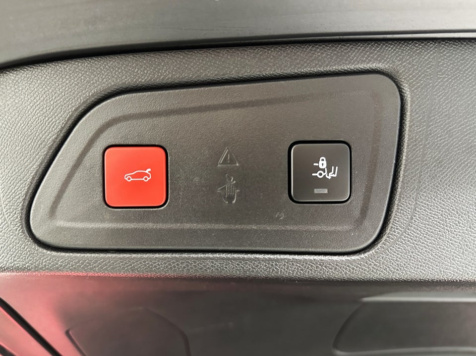 Citroën C5 Aircross 1,6 Hybrid Shine Sport EAT8 5d