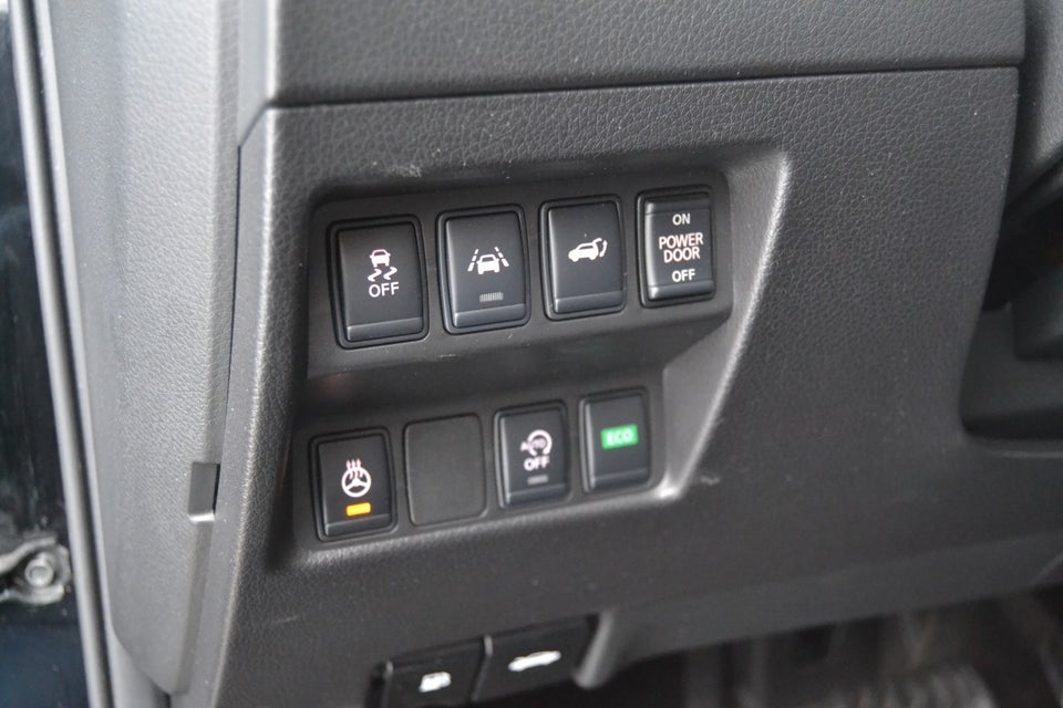 Nissan X-Trail 1,6 dCi 130 Tekna X-tr. 7prs 5d