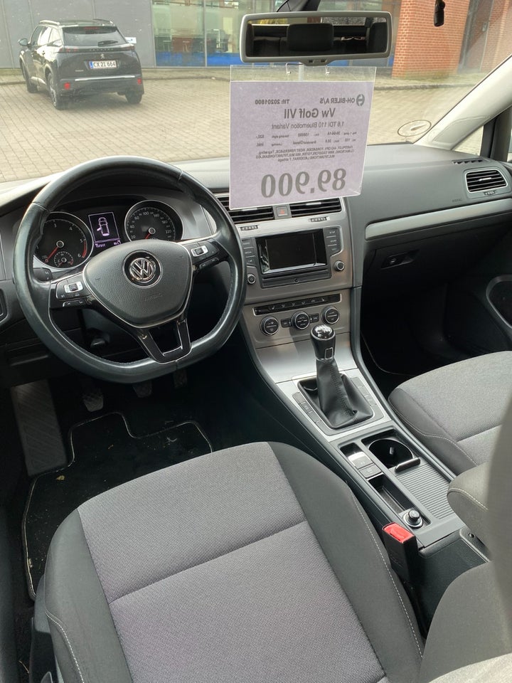 VW Golf VII 1,6 TDi 110 BlueMotion Variant 5d
