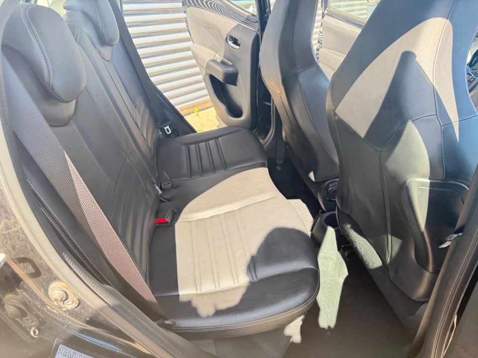 Toyota Aygo 1,0 VVT-i x-black II 5d
