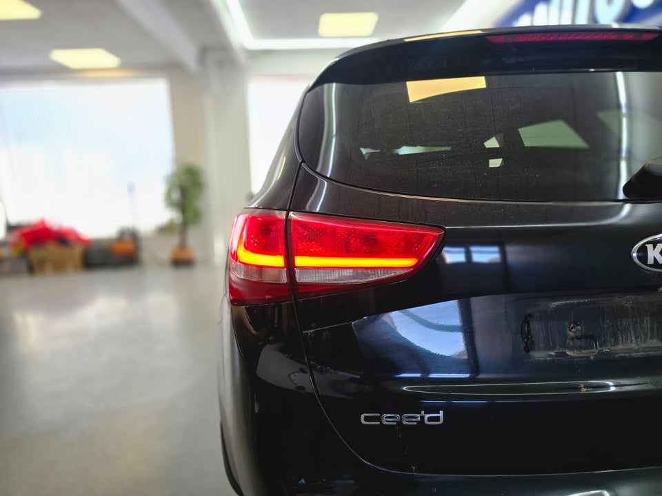 Kia Ceed 1,6 CRDi 136 GT-Line SW DCT 5d