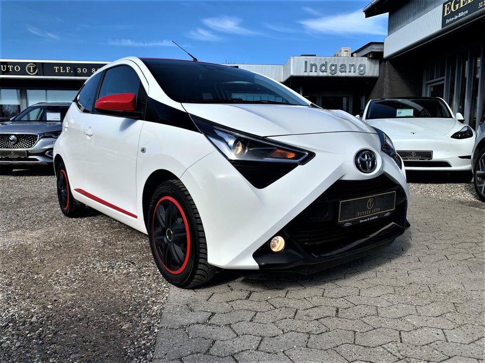 Toyota Aygo 1,0 VVT-i x-pression x-shift 5d