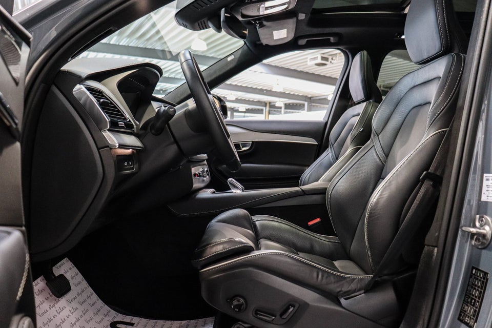 Volvo XC90 2,0 T8 ReCharge Ultimate Dark aut. AWD 7prs 5d