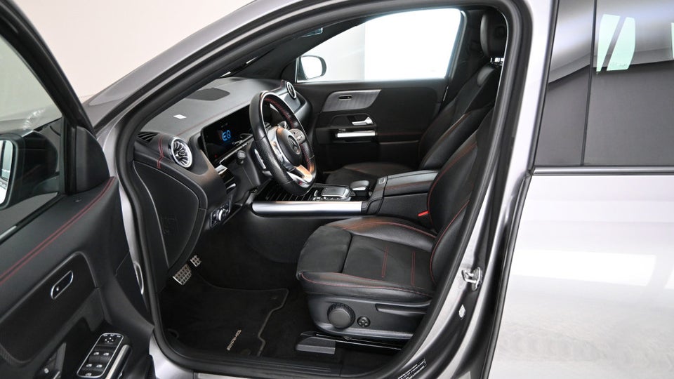 Mercedes EQA350 AMG Line 4Matic 5d