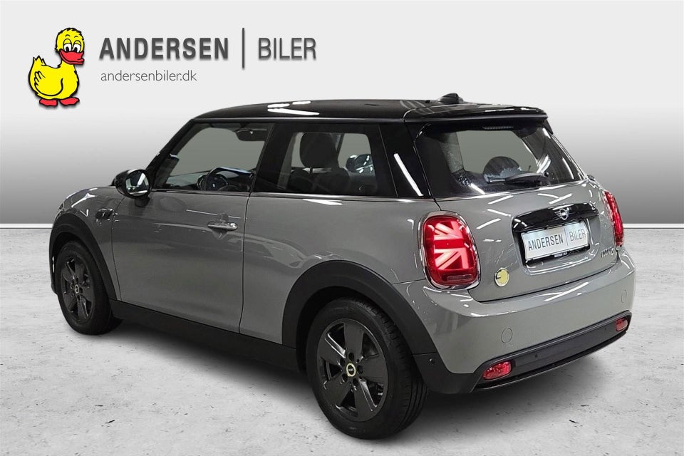 MINI Cooper SE Essential 3d