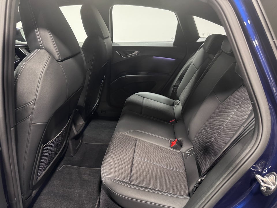 Audi Q4 e-tron 40 S-line Sportback 5d