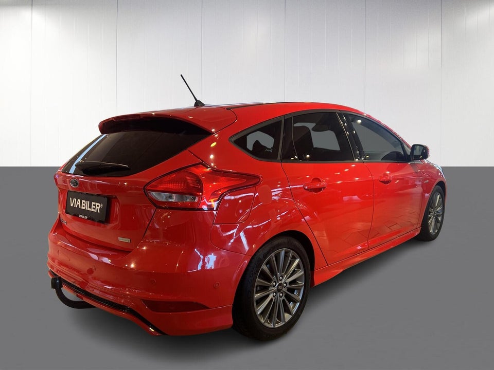 Ford Focus 1,0 SCTi 125 ST-Line+ 5d