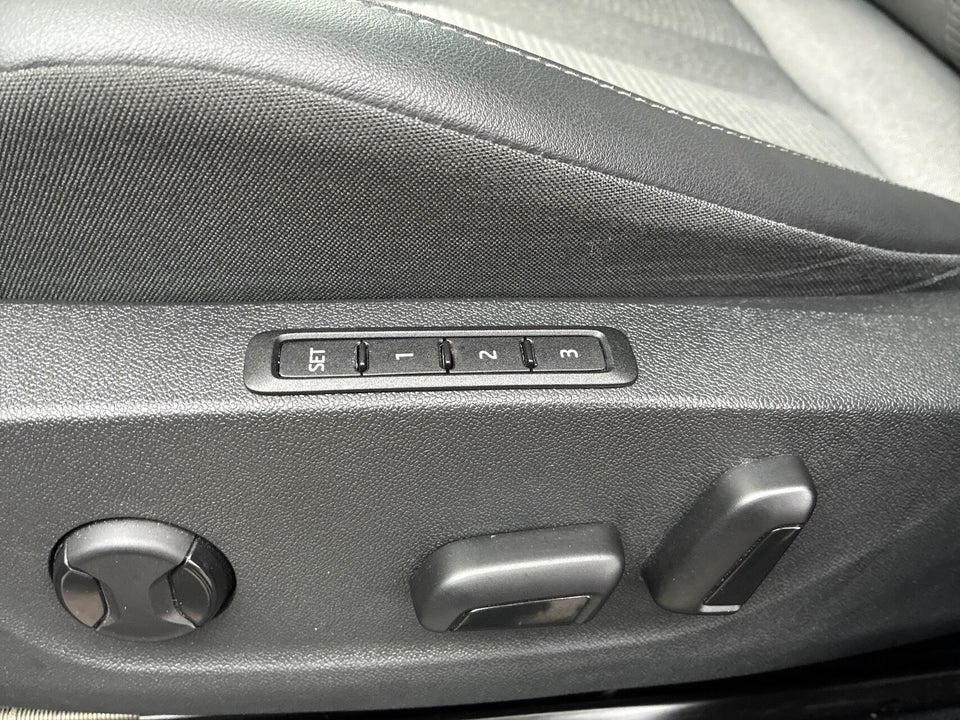 Skoda Enyaq 80 iV 5d