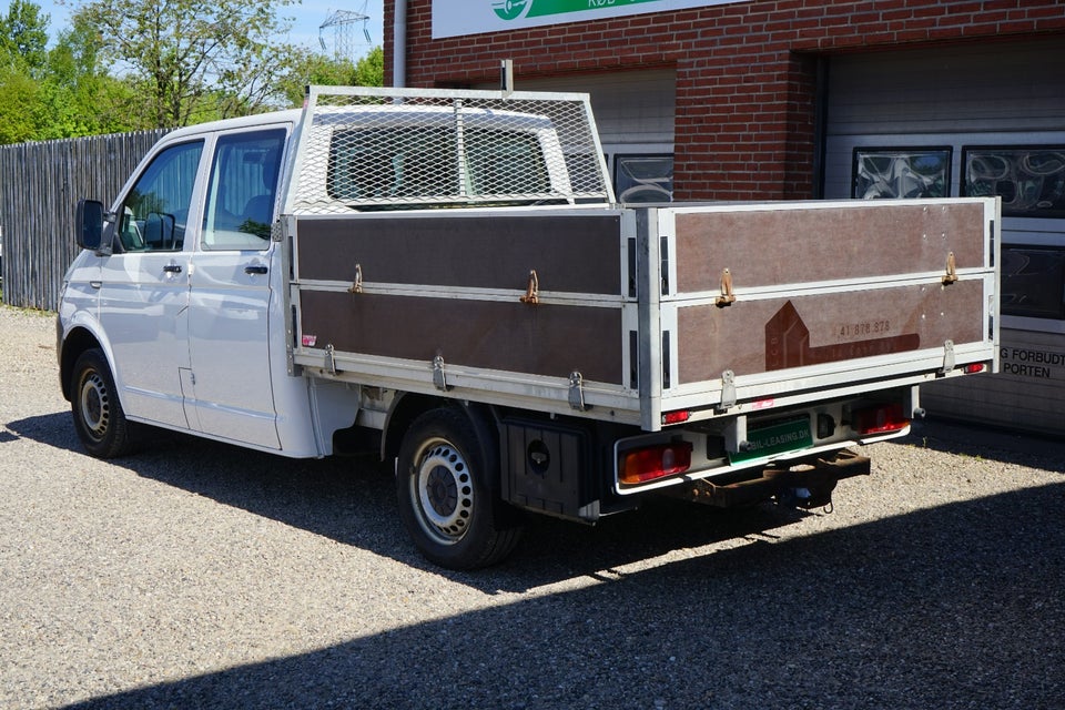 VW Transporter 2,0 TDi 150 Db.Kab m/lad 4d