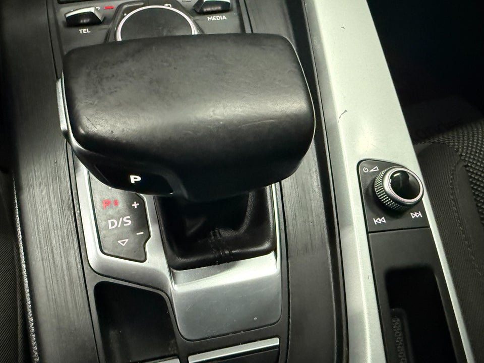 Audi A4 2,0 TDi 190 Design Avant S-tr. 5d