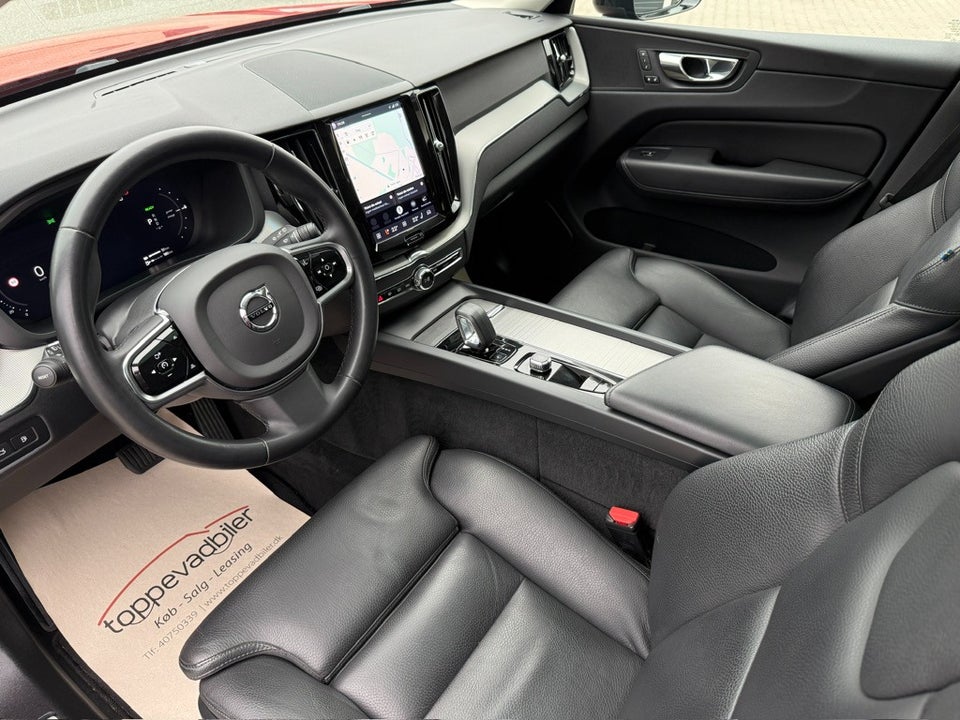 Volvo XC60 2,0 T6 ReCharge Plus Dark aut. AWD 5d