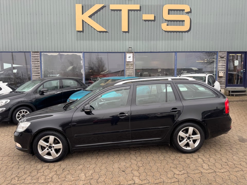 Skoda Octavia 1,4 TSi 122 Ambiente Combi 5d