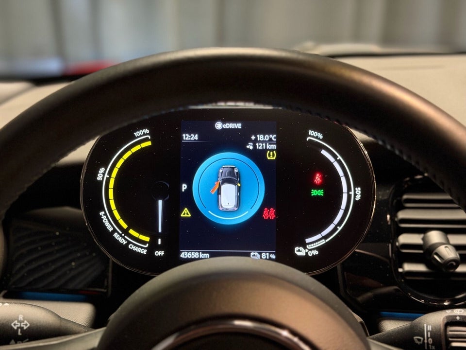MINI Cooper SE Edition Premium Plus 3d