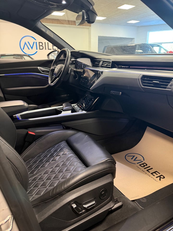 Audi e-tron 55 Black Edition S-line Sportback quattro 5d