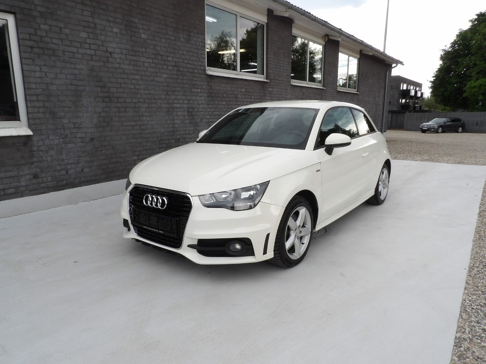 Audi A1 1,4 TFSi 185 Ambition S-line S-tr. 3d
