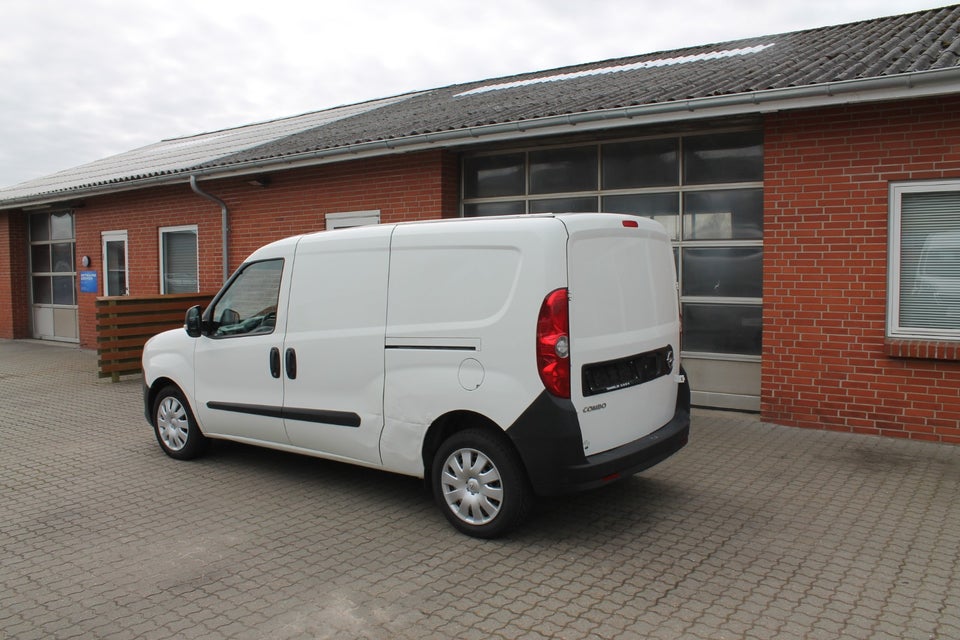 Opel Combo 1,3 CDTi 95 L2H1 5d