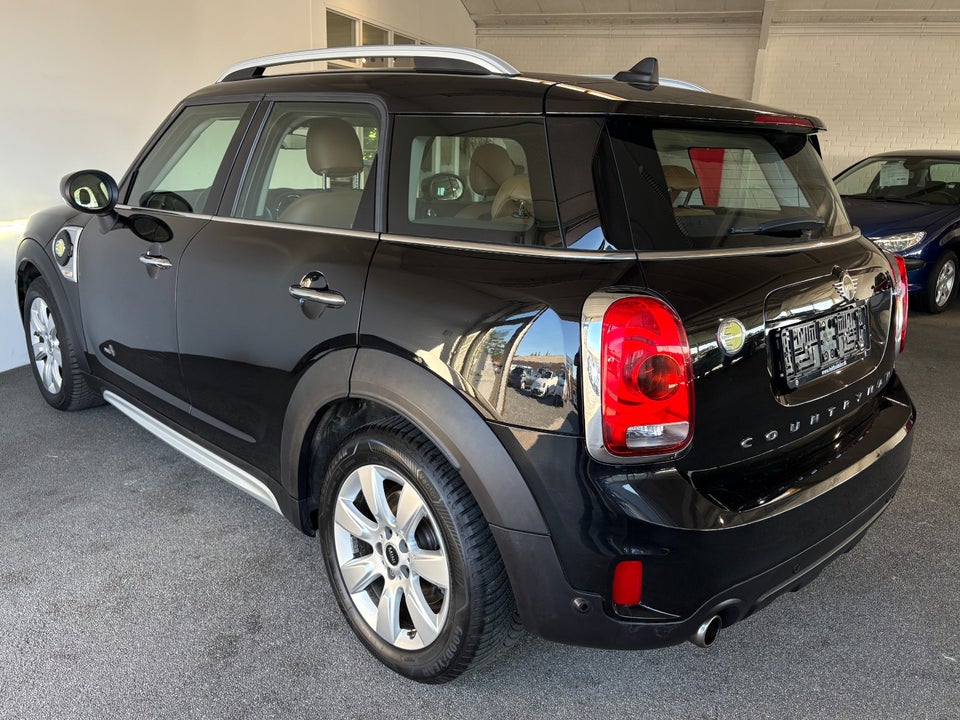 MINI Countryman Cooper SE 1,5 Essential aut. ALL4 5d