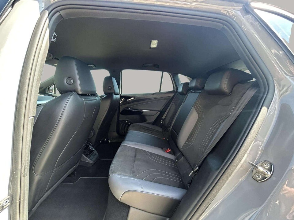 VW ID.4 77 Pro 5d