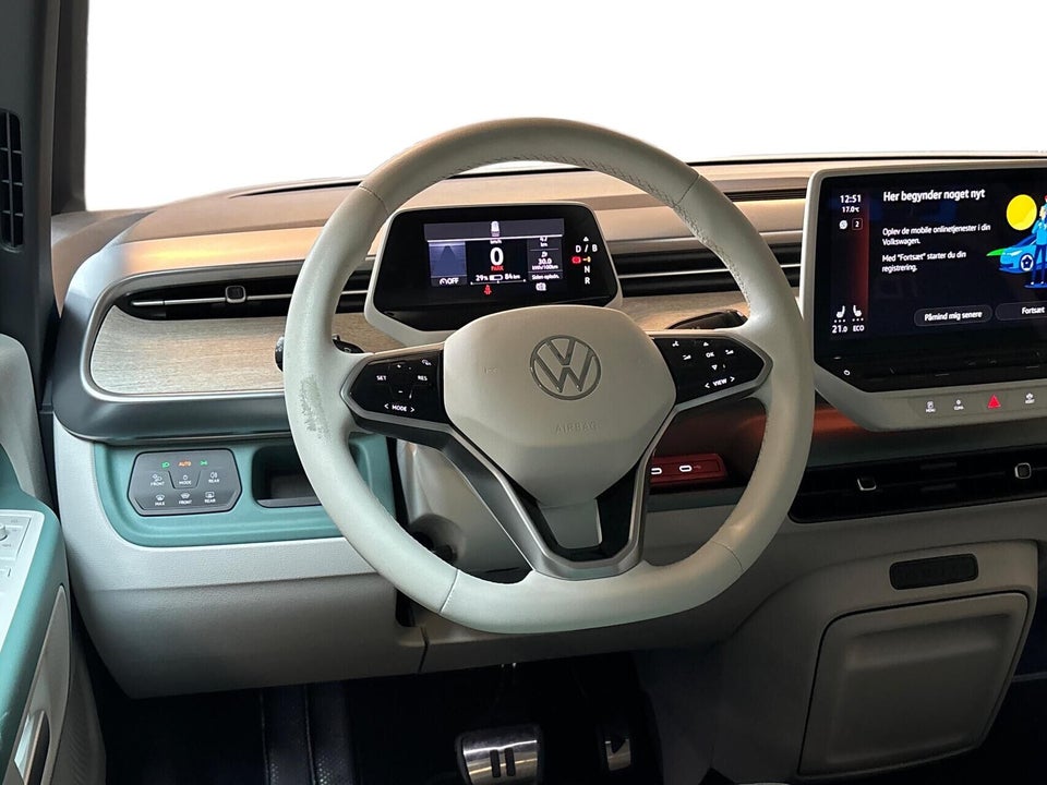 VW ID. Buzz 77 Pro SWB 5d