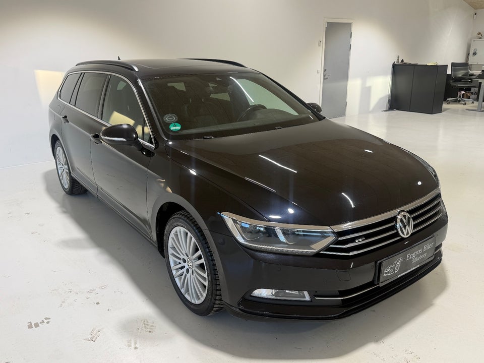 VW Passat 2,0 TDi 150 R-line Variant DSG 5d