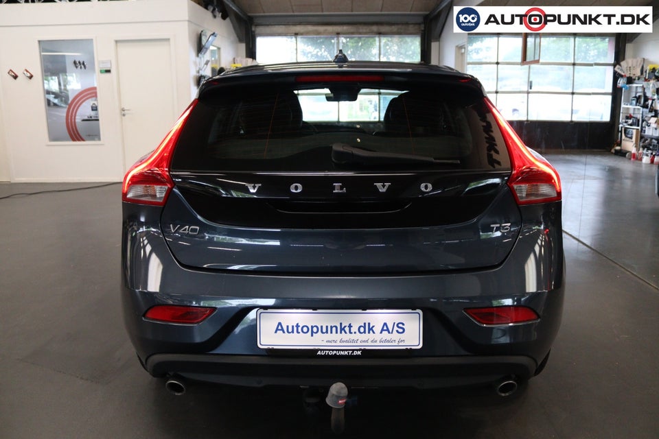 Volvo V40 1,5 T3 152 Dynamic Edition aut. 5d