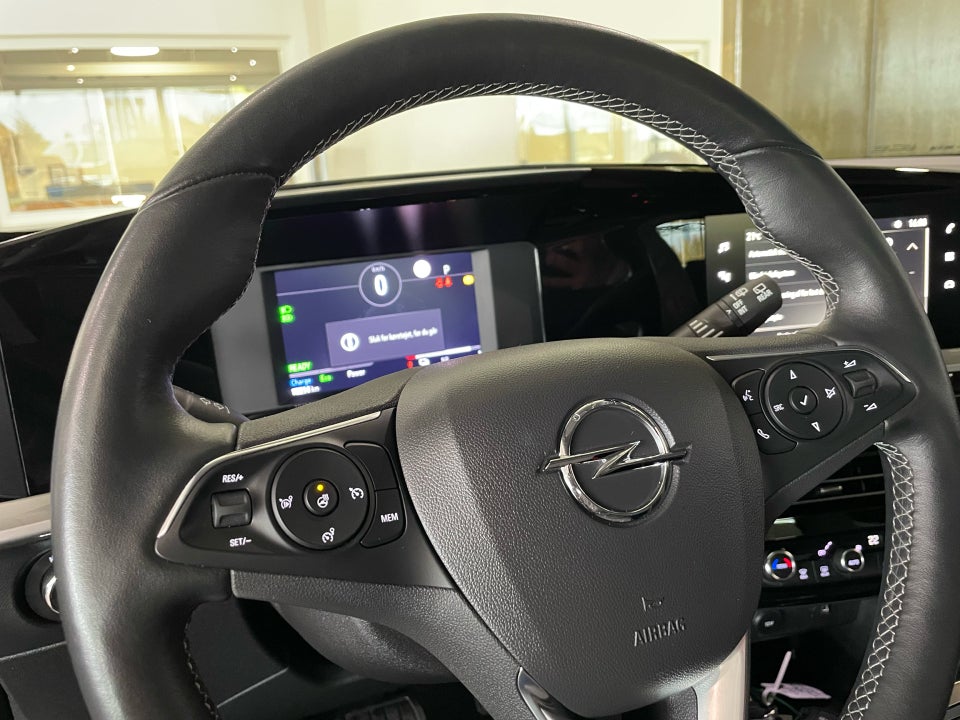 Opel Mokka-e 50 Elegance 5d