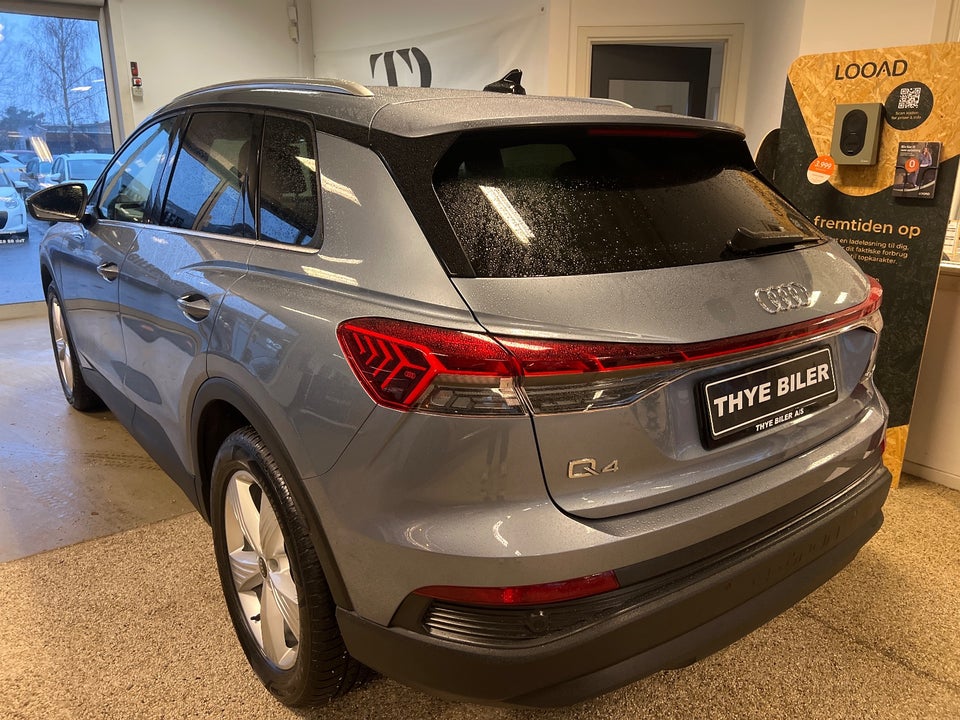 Audi Q4 e-tron 40  5d