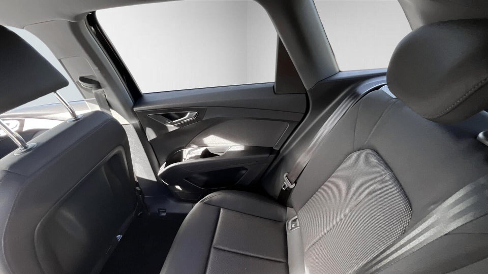 Audi Q4 e-tron 35  5d