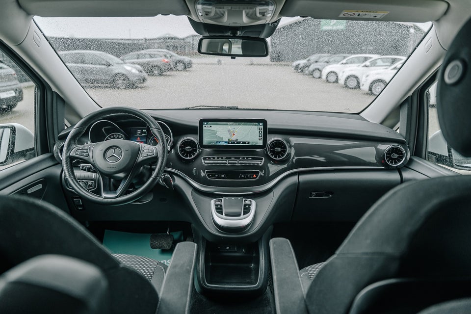 Mercedes EQV300 Avantgarde L