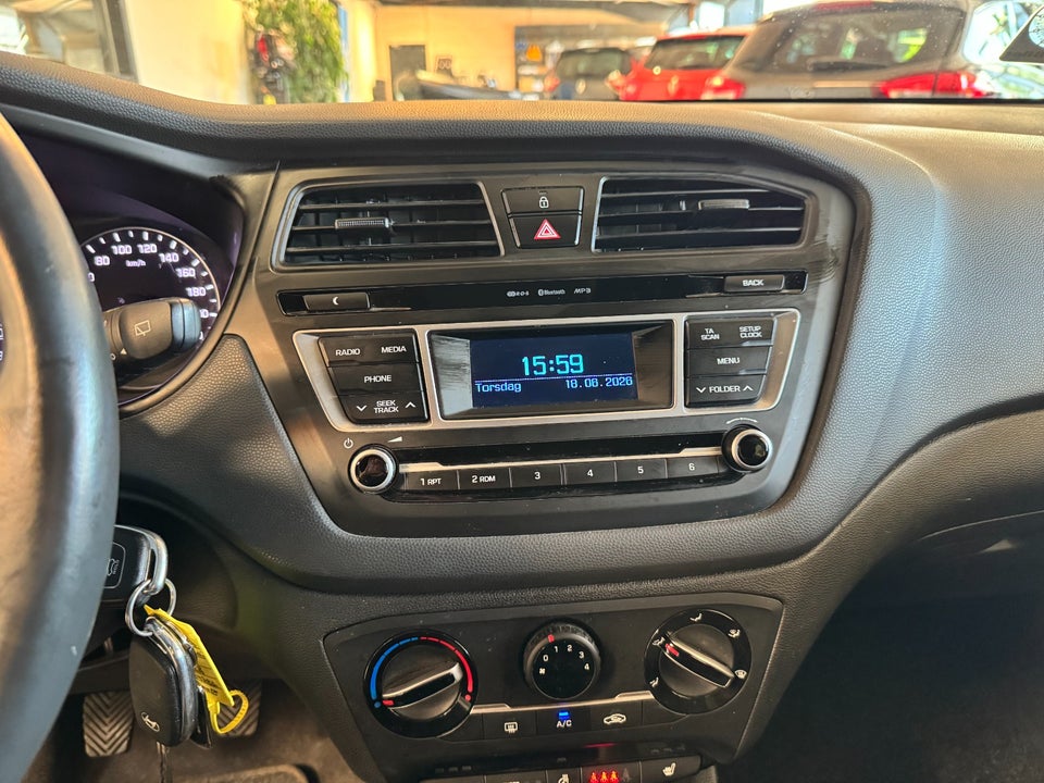 Hyundai i20 1,25 Fresh 5d