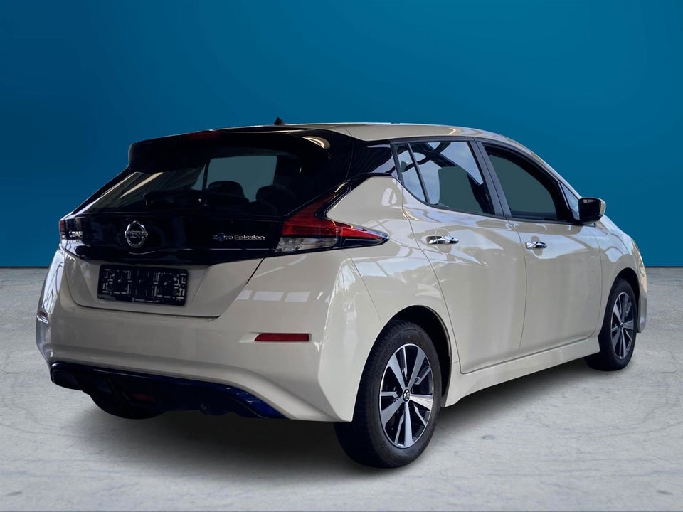 Nissan Leaf 40 Acenta 5d