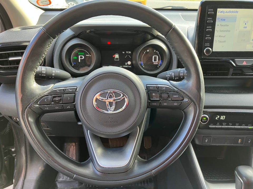 Toyota Yaris 1,5 Hybrid Active Tech e-CVT 5d