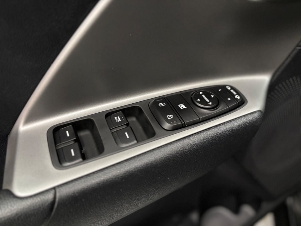 Kia Niro 1,6 PHEV Comfort DCT 5d