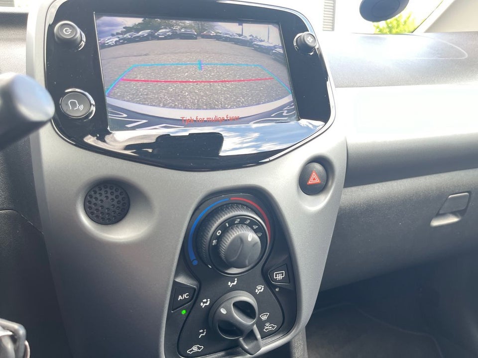 Toyota Aygo 1,0 VVT-i x-cellence 5d