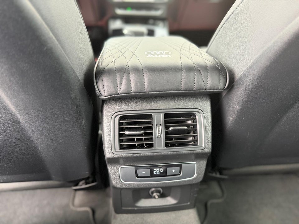 Audi Q5 50 TFSi e S-line Sportback quattro S-tr. 5d
