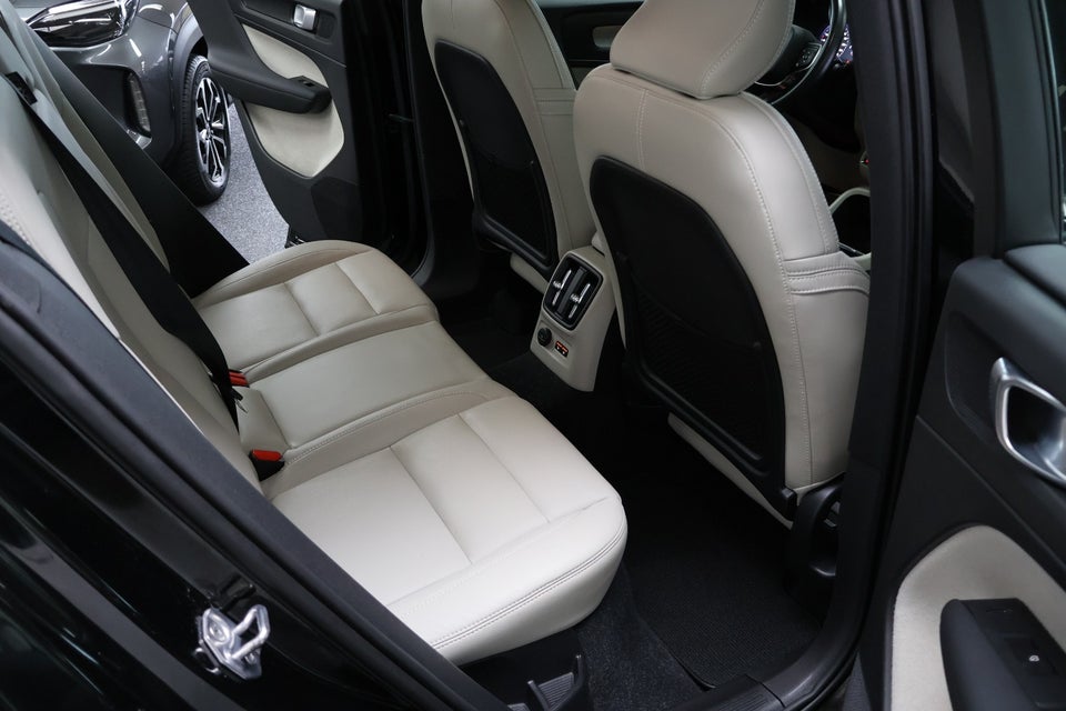 Volvo XC40 1,5 T5 ReCharge Inscription aut. 5d