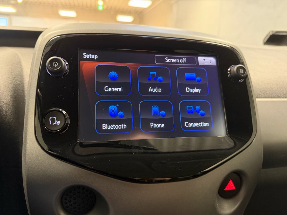 Toyota Aygo 1,0 VVT-i x-press x-shift 5d