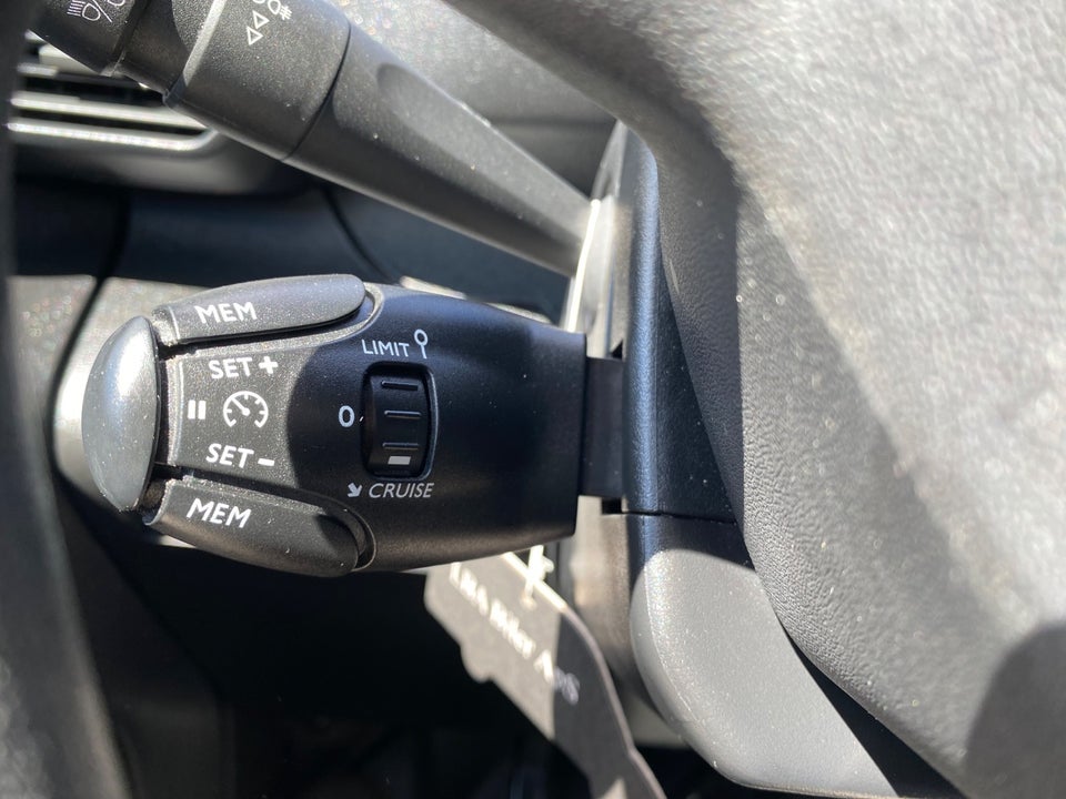Peugeot Partner 1,5 BlueHDi 100 L1V1 Plus Van