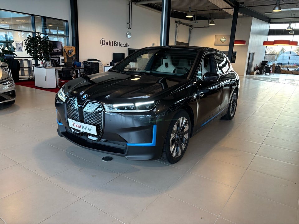 BMW iX xDrive50 5d